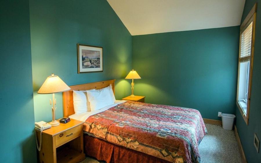 Cornerstone Lodge By Park Vacation Management ファーニー エクステリア 写真