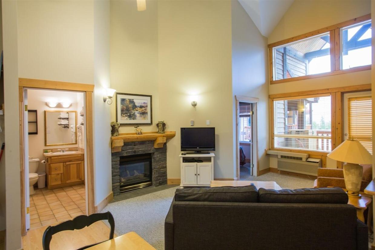 Cornerstone Lodge By Park Vacation Management ファーニー エクステリア 写真