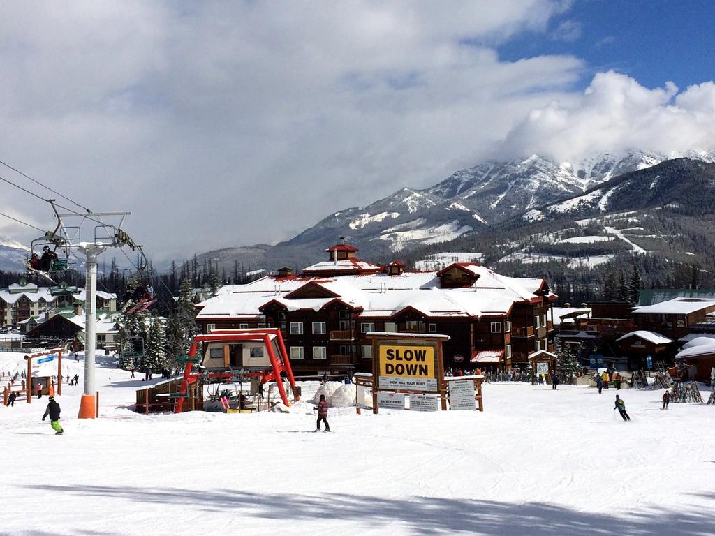Cornerstone Lodge By Park Vacation Management ファーニー エクステリア 写真